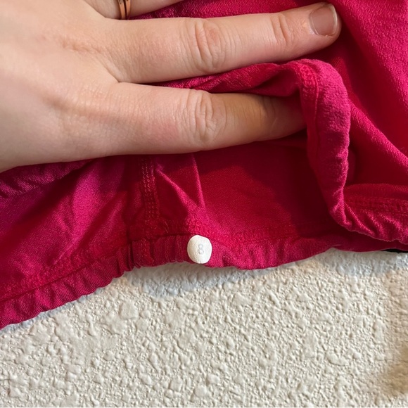 Lululemon Women's Round Neck Athletic Tank Top Size 8 - Picture 6 of 10
